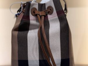 BURBERRY OUTLET 8282