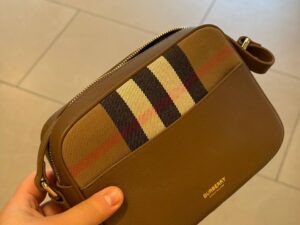 BURBERRY OUTLET 8294