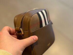 BURBERRY OUTLET 8295