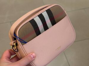 BURBERRY OUTLET 8300