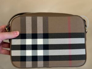 BURBERRY OUTLET 8310