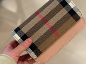 BURBERRY OUTLET 8329