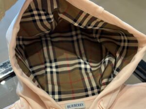 BURBERRY OUTLET 8351