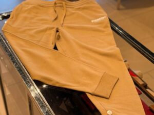 BURBERRY OUTLET 8380