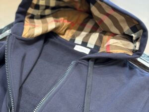 BURBERRY OUTLET 8949