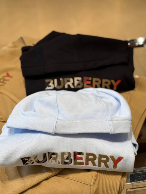 BURBERRY OUTLET 8954