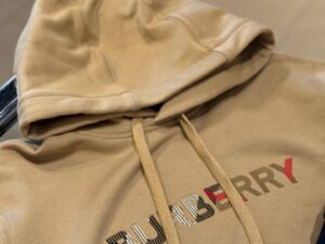 BURBERRY OUTLET 8955