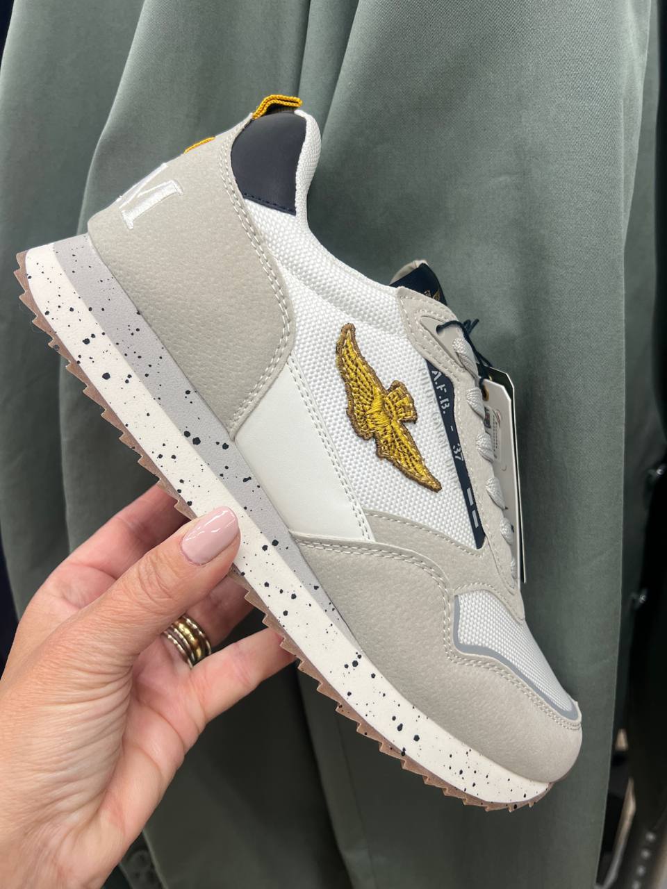 Glamour Boutique 96823