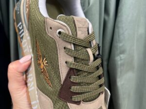 Glamour Boutique 96840