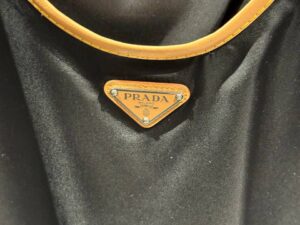 PRADA OUTLET 119981