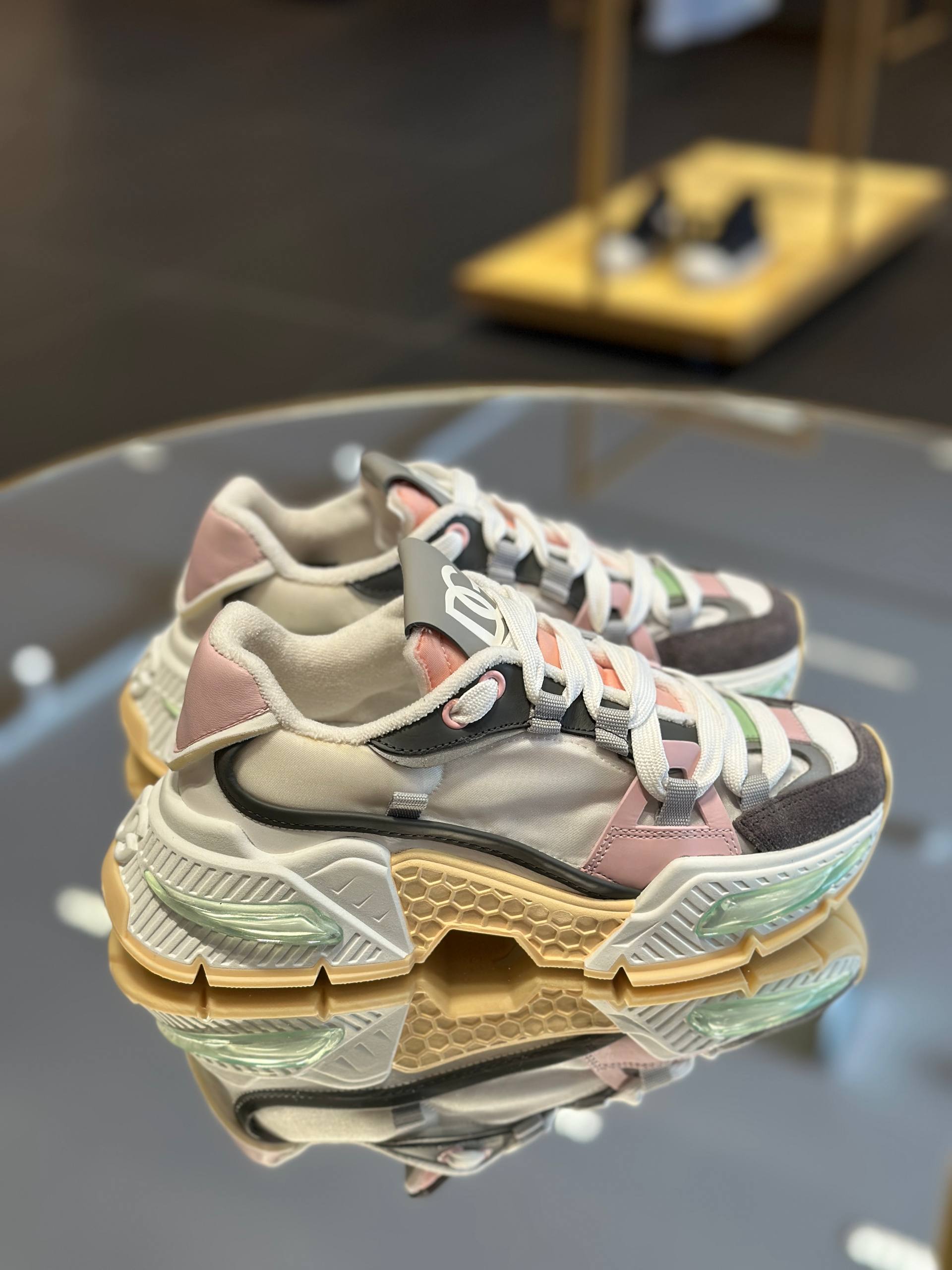 Dolce & Gabbana Outlets 189577