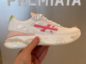 PREMIATA 19736