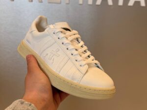 PREMIATA 19743
