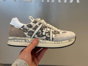 PREMIATA 19764