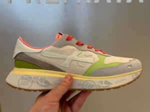 PREMIATA 19778