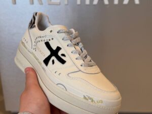 PREMIATA 19783