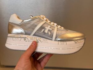 PREMIATA 19794