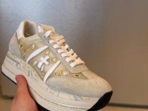 PREMIATA 19797