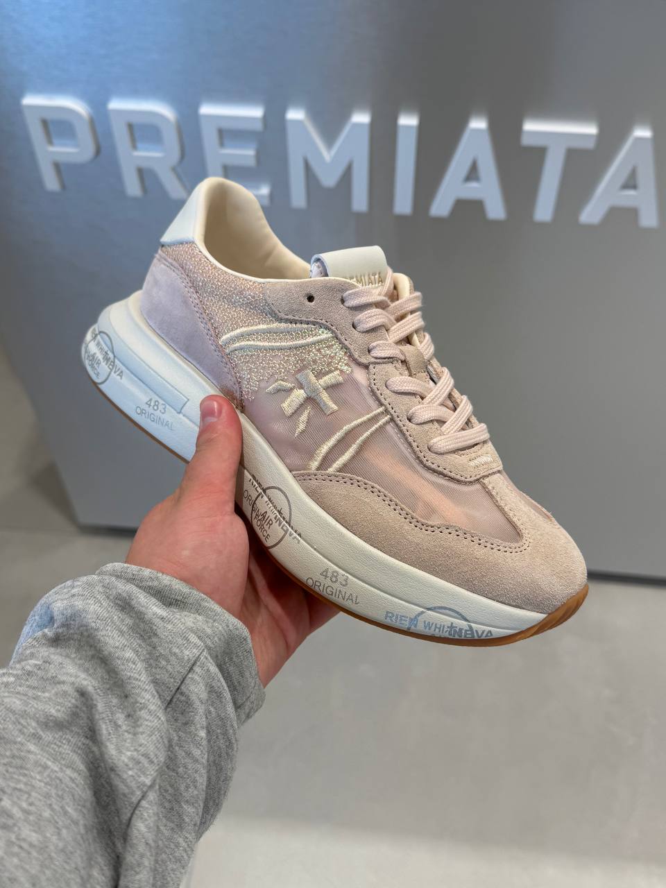 PREMIATA 19801