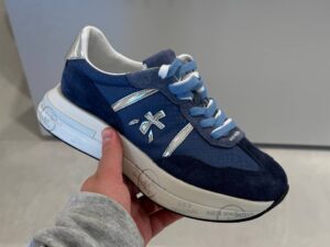 PREMIATA 19805