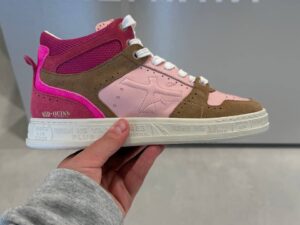 PREMIATA 19818