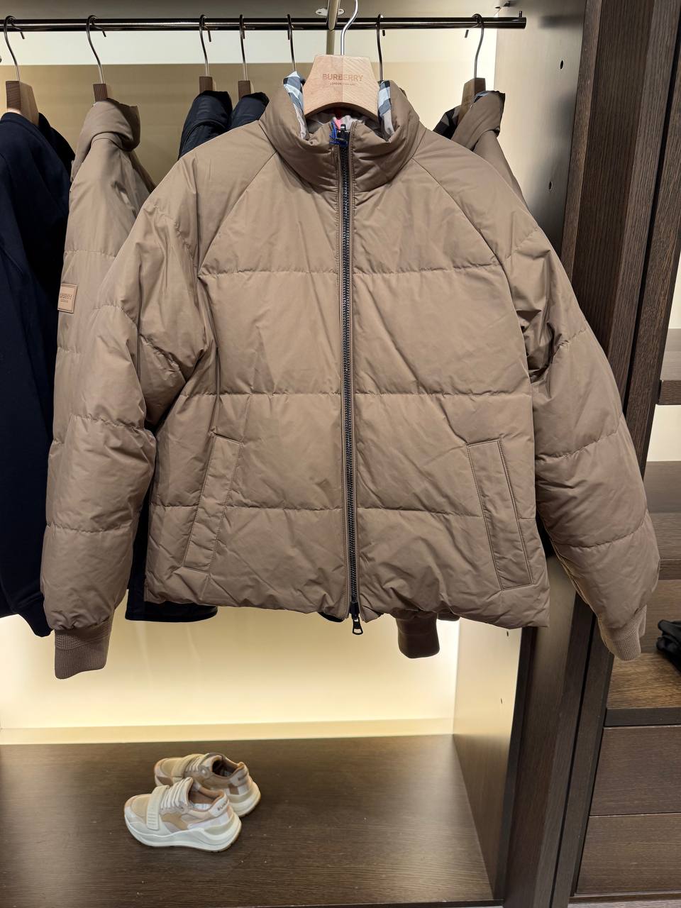 Двусторонний пуховик Burberry BURBERRY OUTLET