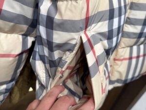Пуховик Burberry Vintage Check BURBERRY