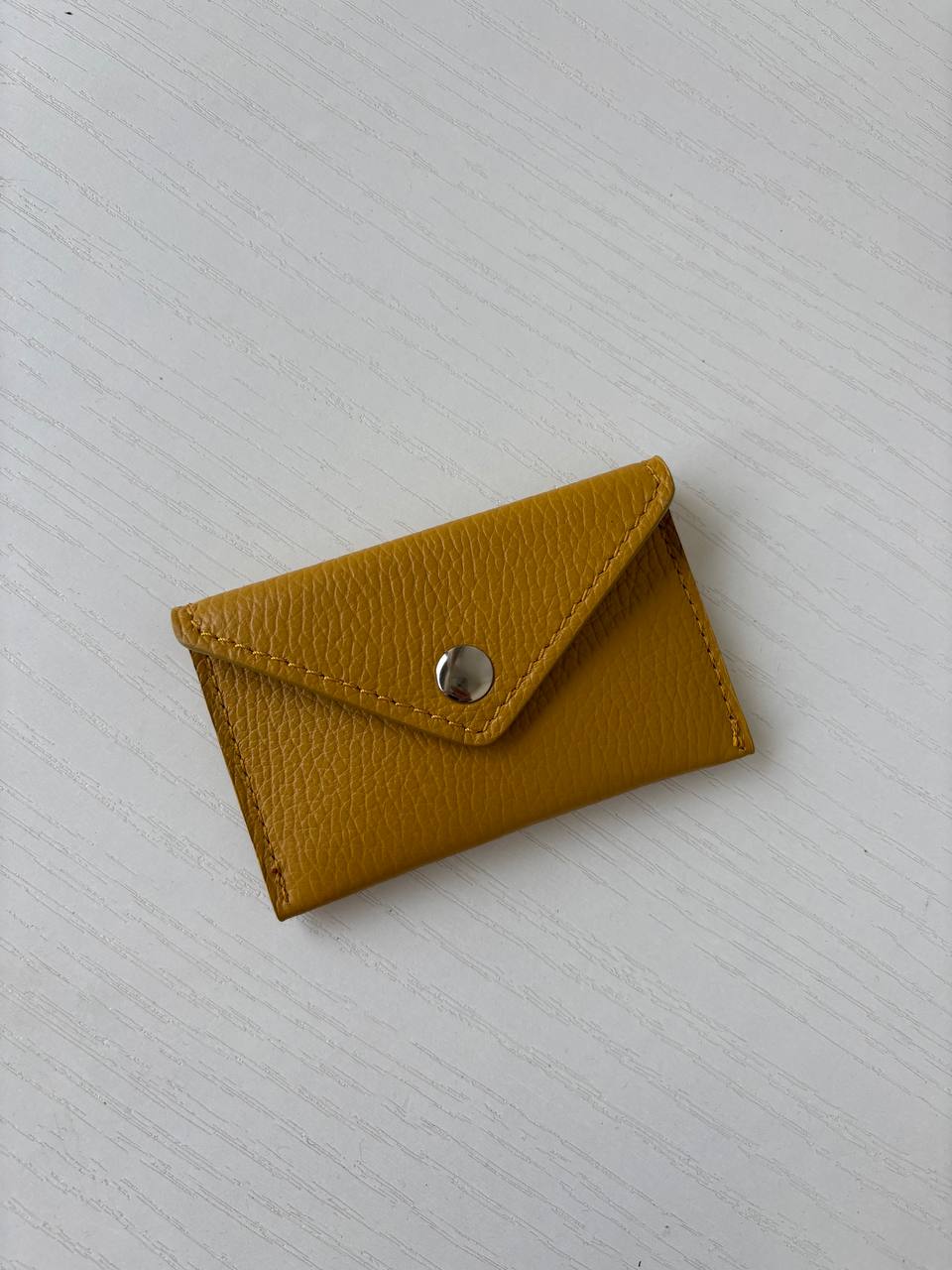 LEATHER COUNTRY 118680