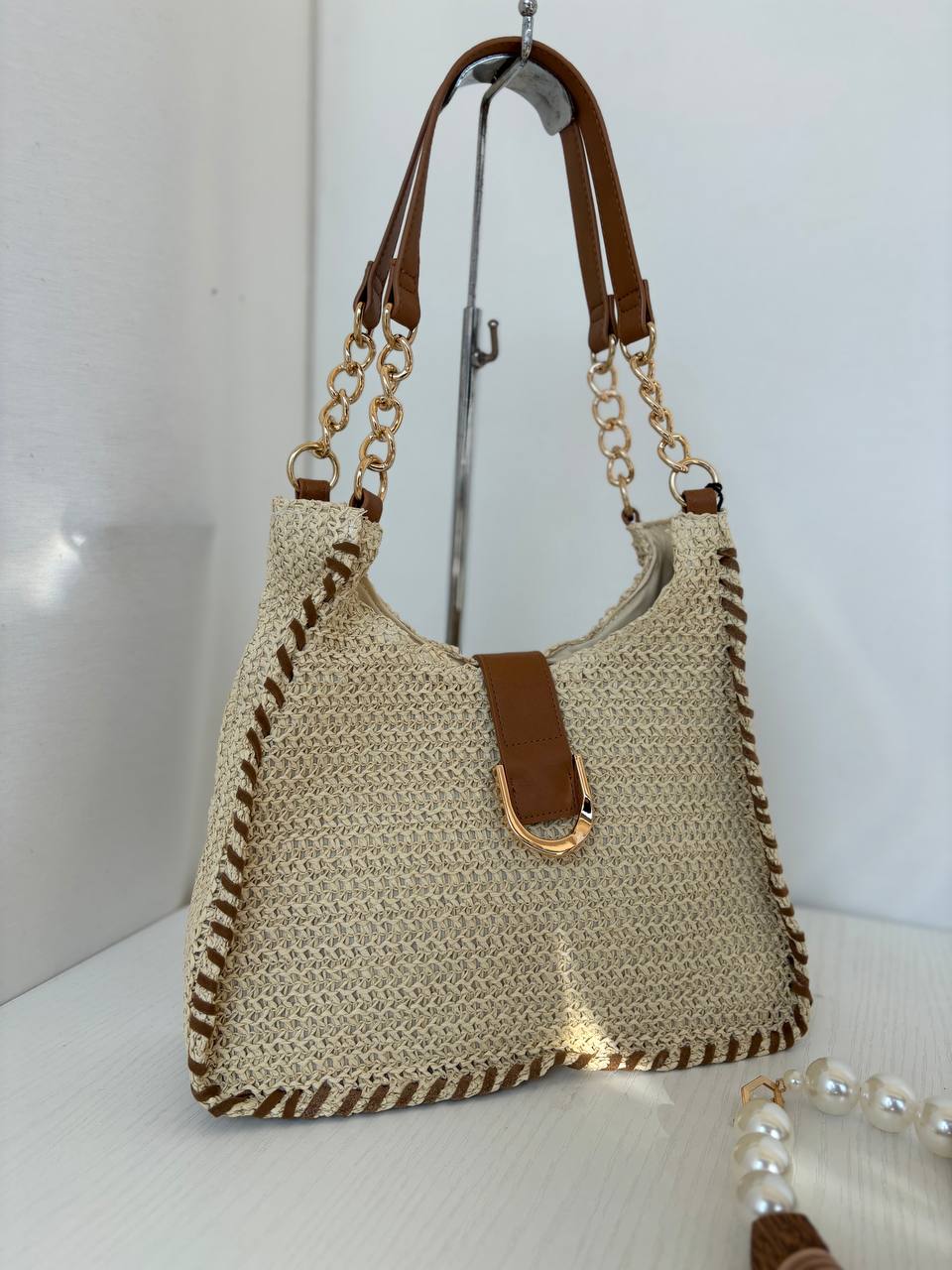 LEATHER COUNTRY 119250-(1)