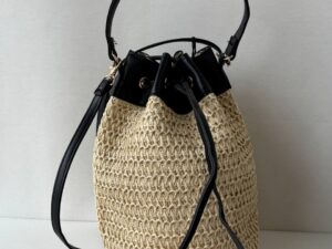 LEATHER COUNTRY 119261-(1)