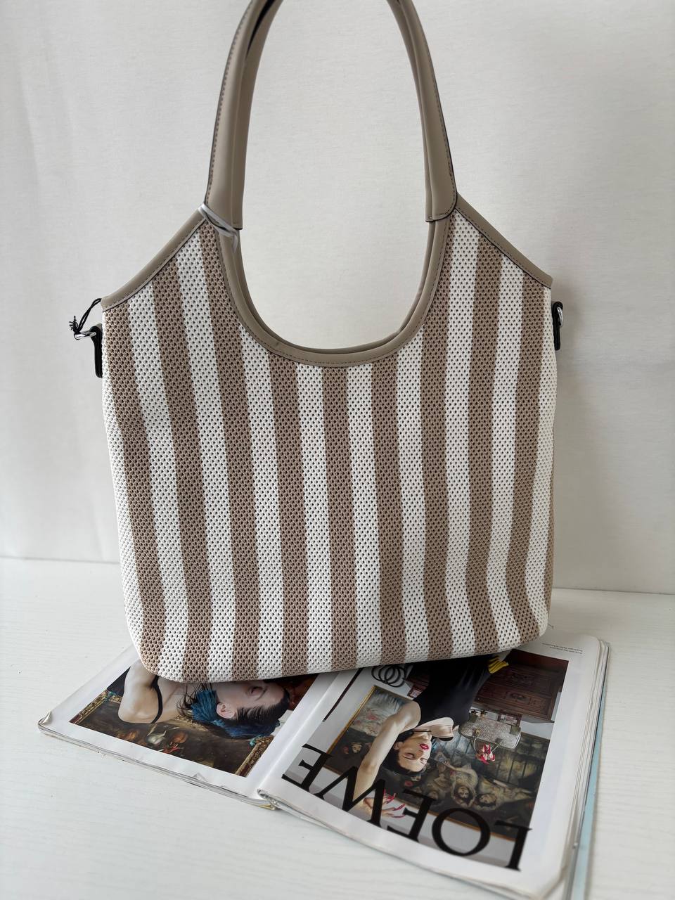 LEATHER COUNTRY 119824