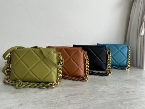Сумка женская стеганая кожаная LEATHER
