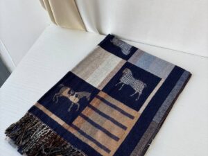 Шарф с жокейским принтом LEATHER