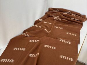 Шарф женский Miu Miu LEATHER