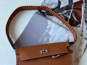 Кожаная сумка с оплеткой LEATHER