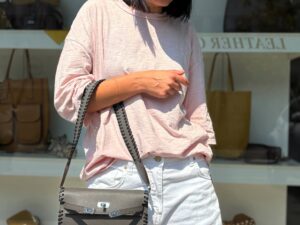 Кожаная сумка цвета тауп LEATHER