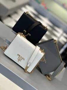 PRADA OUTLET 126219