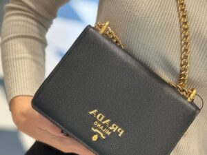 PRADA OUTLET 126224
