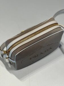 PRADA OUTLET 126228