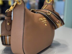 PRADA OUTLET 126273