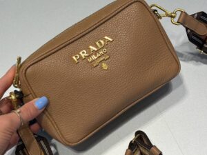 PRADA OUTLET 126289