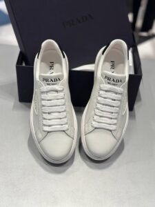 Prada Outlet 127536