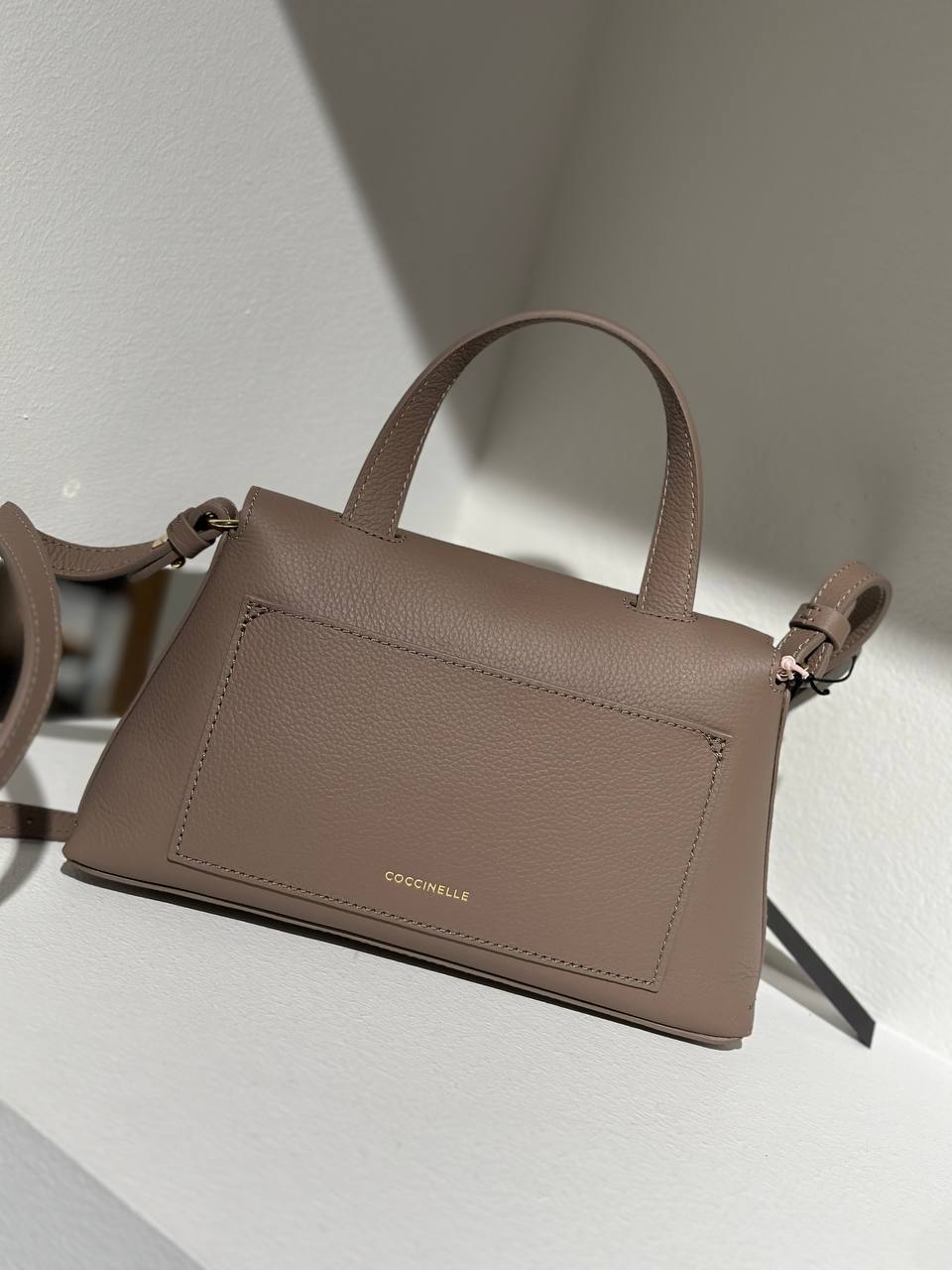 Кожаная сумка Coccinelle 2 MaxMara