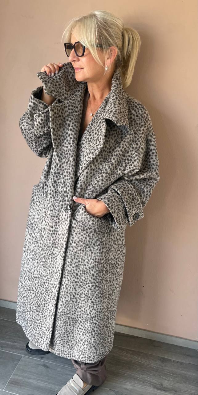 Пальто оверсайз с принтом MaxMara