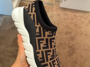 FENDI OUTLETS 1543