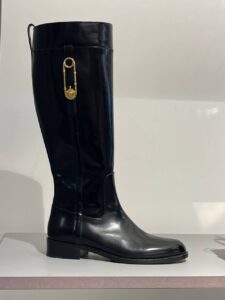 VERSACE OUTLET 156