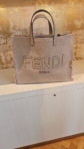 FENDI OUTLETS 1573