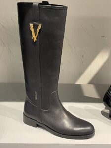 VERSACE OUTLET 158