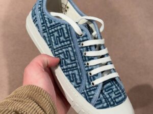FENDI OUTLETS 1604