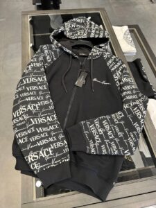 VERSACE OUTLET 173